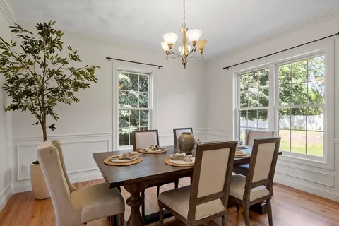 $1,598,000 | 9 Meeting House Circle, Bedford, MA 01730