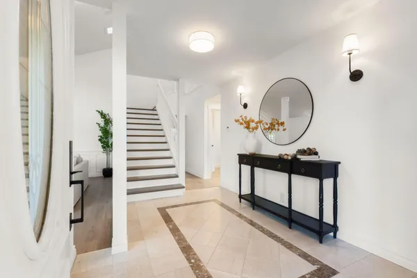 $1,325,000 | 738 Capitan Street, Thousand Oaks, CA 91320