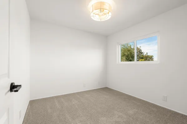 $1,325,000 | 738 Capitan Street, Thousand Oaks, CA 91320