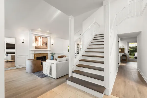 $1,325,000 | 738 Capitan Street, Thousand Oaks, CA 91320