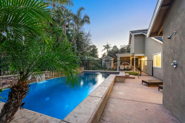 $1,325,000 | 738 Capitan Street, Thousand Oaks, CA 91320