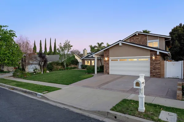 $1,325,000 | 738 Capitan Street, Thousand Oaks, CA 91320