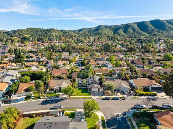 $1,325,000 | 738 Capitan Street, Thousand Oaks, CA 91320