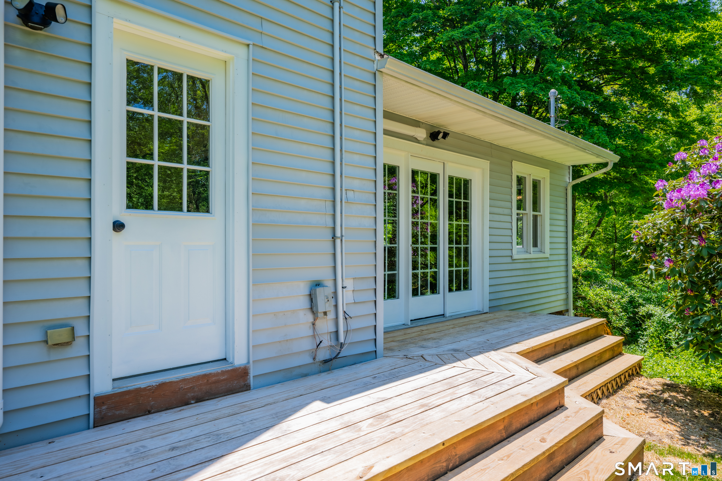 66 Great Ring Road Newtown, CT 06482 - Photo 34 of 40