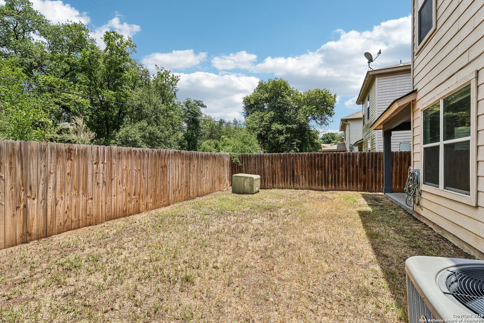 87 Kenrock Ridge San Antonio, TX 78254 - Photo 41 of 50 a backyard of a house