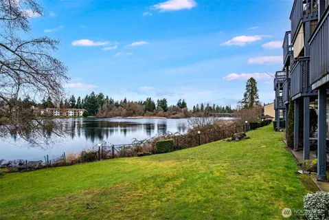 $250,000 | 31003 14th Avenue South, Unit A12, Federal Way, WA 98003