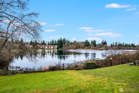 $250,000 | 31003 14th Avenue South, Unit A12, Federal Way, WA 98003