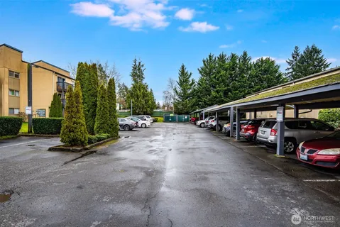 $250,000 | 31003 14th Avenue South, Unit A12, Federal Way, WA 98003