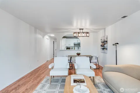 $250,000 | 31003 14th Avenue South, Unit A12, Federal Way, WA 98003