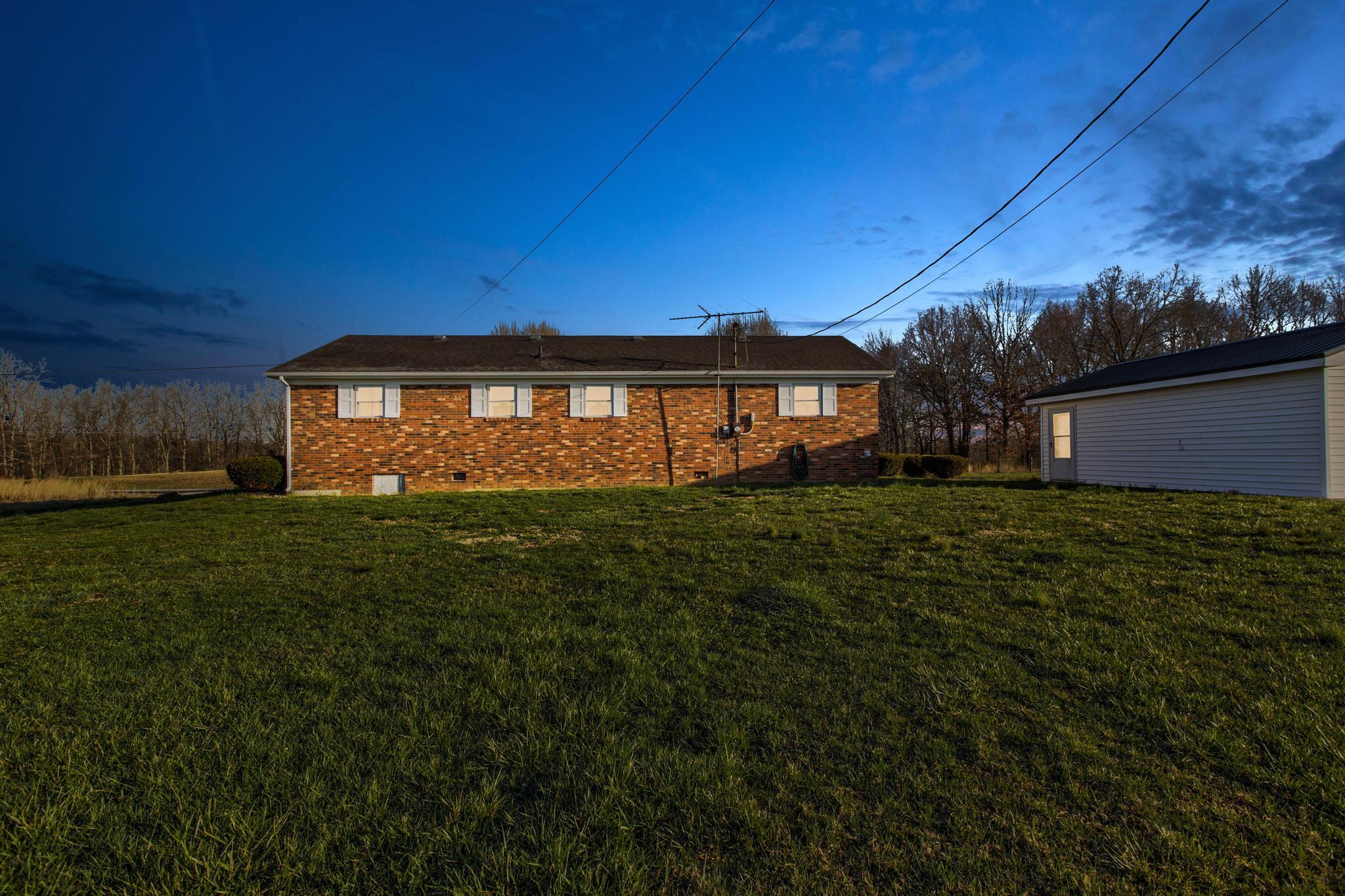 3909 Old Sand Road Owingsville, KY 40360 - Photo 6 of 19 PWM28109_10_11 copy