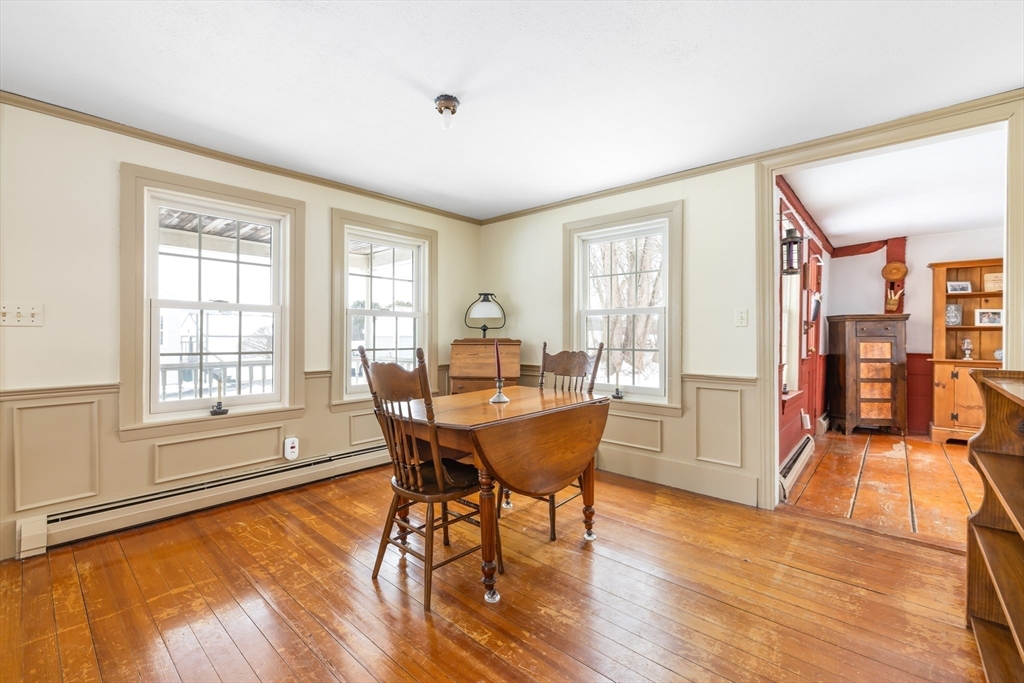 8 Washington Street Mendon, MA 01756 - Photo 9 of 20