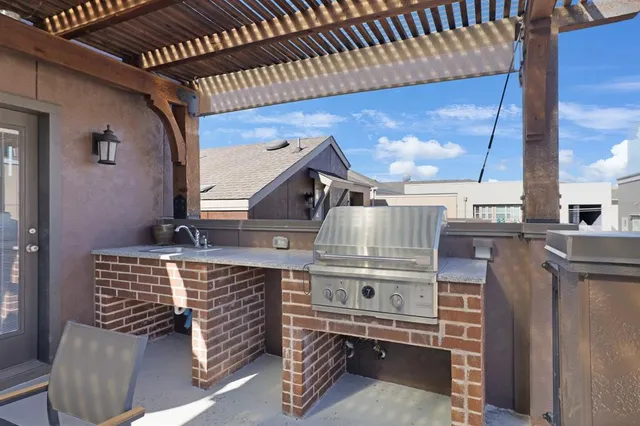 $525,000 | 1365 Arch Place, Dallas, TX 75215