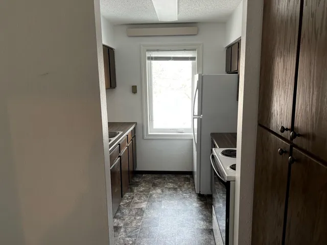 $684 | 300 Highland Court, Tyler, MN 56178