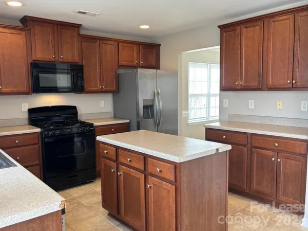 $2,600 | 11615 Ragan Elizabeth Court, Charlotte, NC 28278