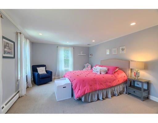 1 Bradley Road Andover, MA 01810 - Photo 20 of 41 Gallery Image 20