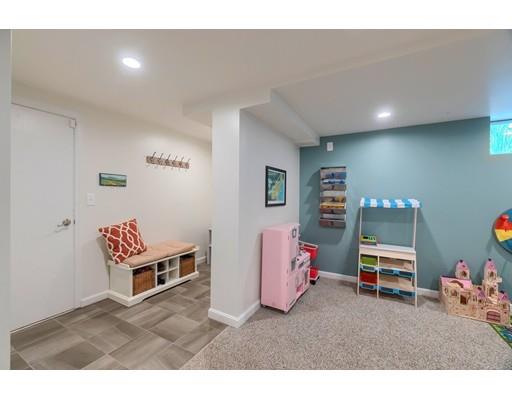 1 Bradley Road Andover, MA 01810 - Photo 25 of 41 Gallery Image 25