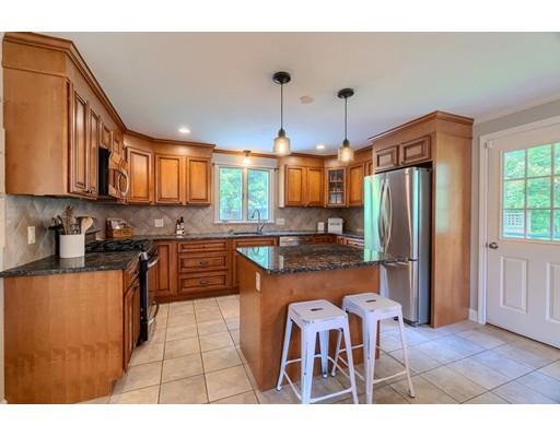 1 Bradley Road Andover, MA 01810 - Photo 5 of 41 Gallery Image 5
