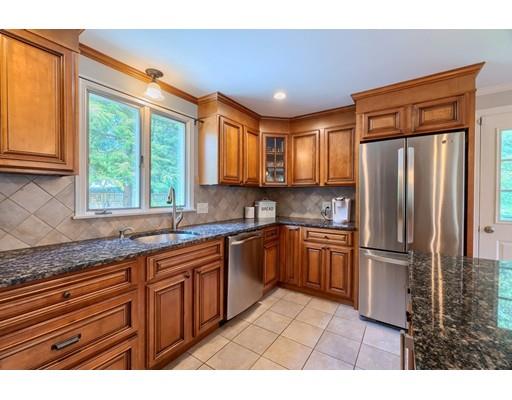 1 Bradley Road Andover, MA 01810 - Photo 6 of 41 Gallery Image 6