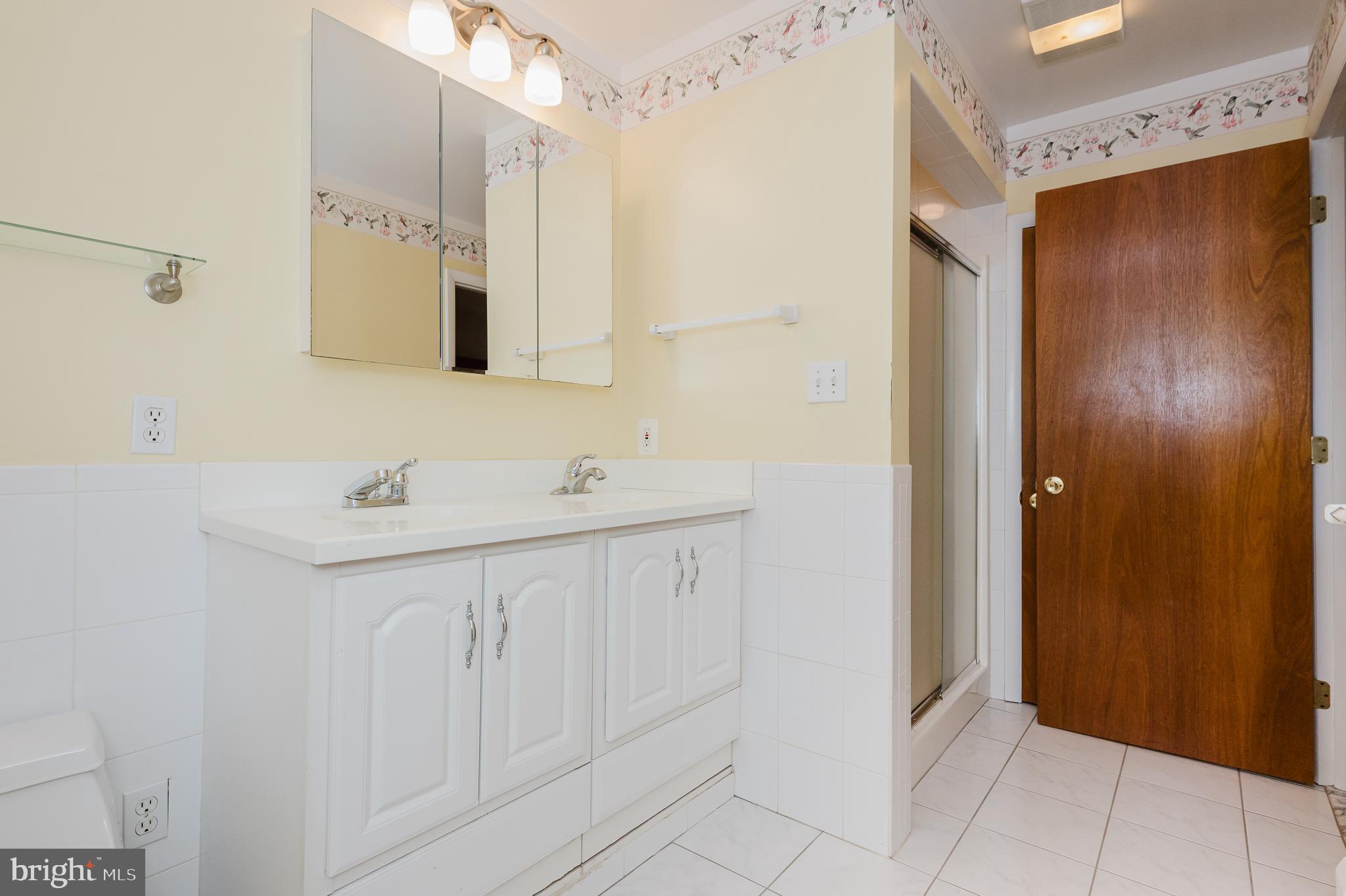 2911 Nelson Lane Fallston, MD 21047 - Photo 43 of 85 Primary Bathroom