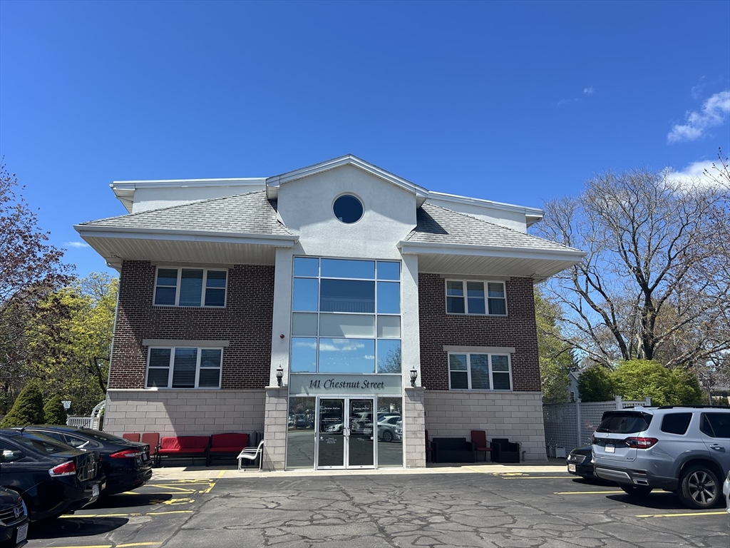 141 Chestnut Street, Unit 301 Needham, MA 02492 - Photo 7 of 7