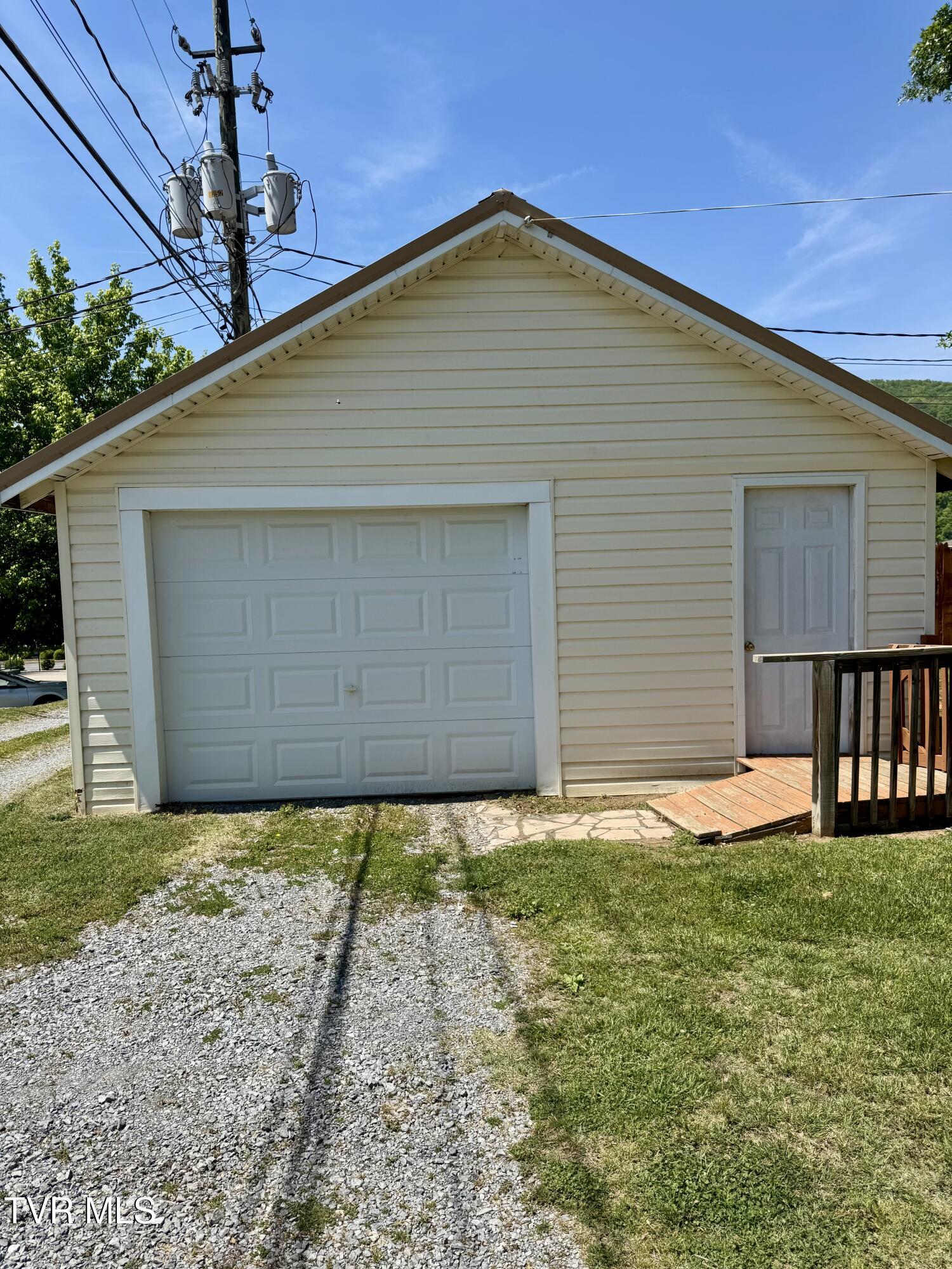 216 1st Street Erwin, TN 37650 - Photo 21 of 24 IMG_0299