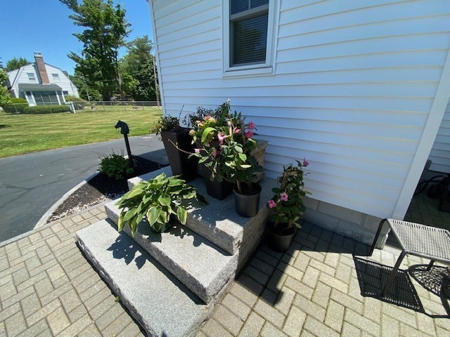 134 Dalton Road Chelmsford, MA 01824 - Photo 11 of 42