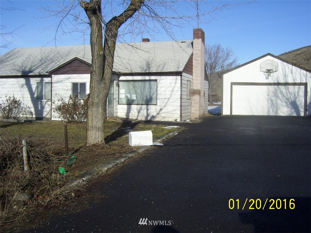 7998 Dick Road Northeast Moses Lake, WA 98837 - Photo 1 of 12 Gallery Image 1