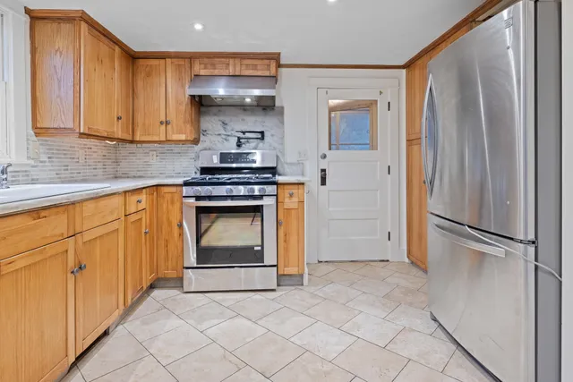 $2,300,000 | 215 Highway 30, Dorset, VT 05251