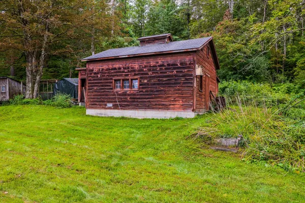 $2,300,000 | 215 Highway 30, Dorset, VT 05251