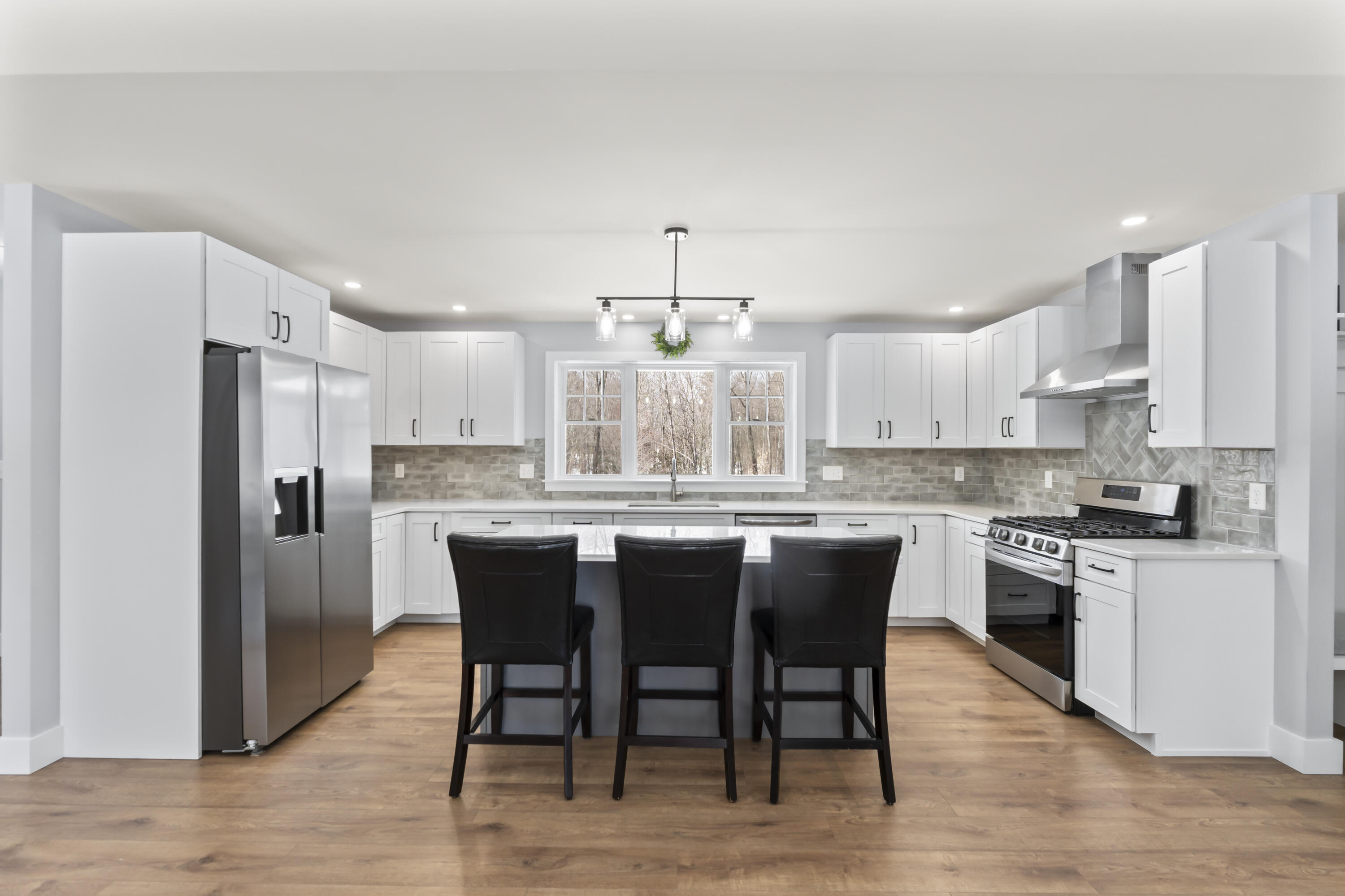 7 Mavis Drive Turner, ME 04282 - Photo 11 of 39 7 Mavis Dr_110