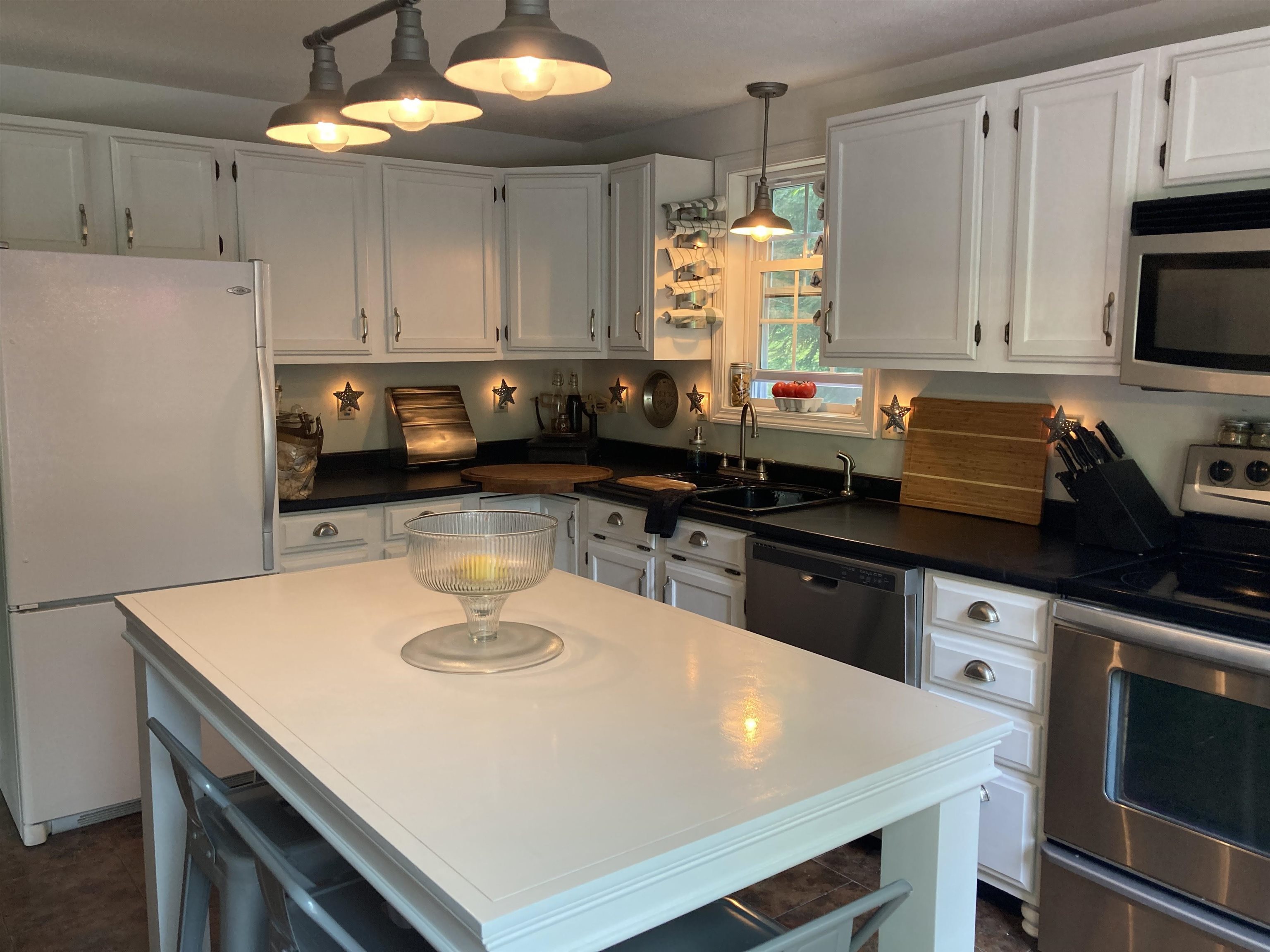 22 Foliage Way Rindge, NH 03461 - Photo 8 of 40