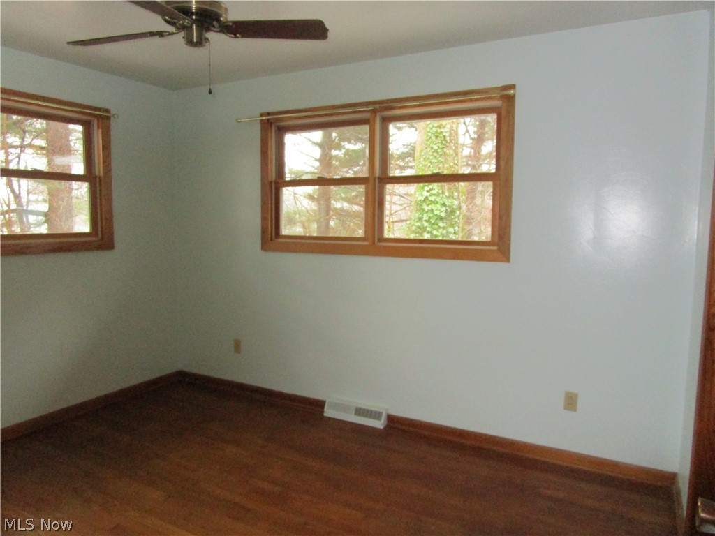 16704 Shedd Road Middlefield, OH 44062 - Photo 17 of 30 Another spacious bedroom.