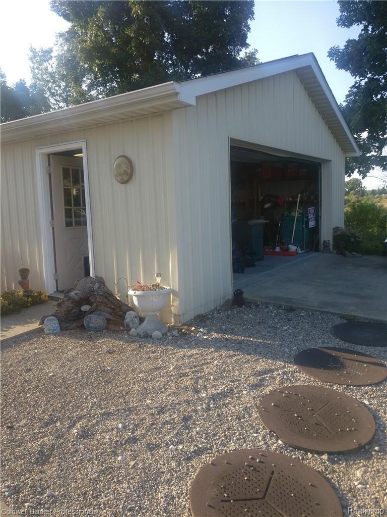 2354 Bullock Road Lapeer, MI 48446 - Photo 51 of 55 IMG_20180905_183345.jpg