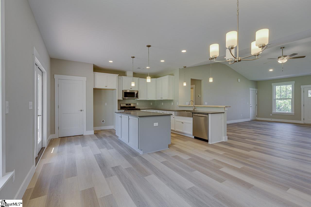 101 Powell Street Easley, SC 29640 - Photo 13 of 43