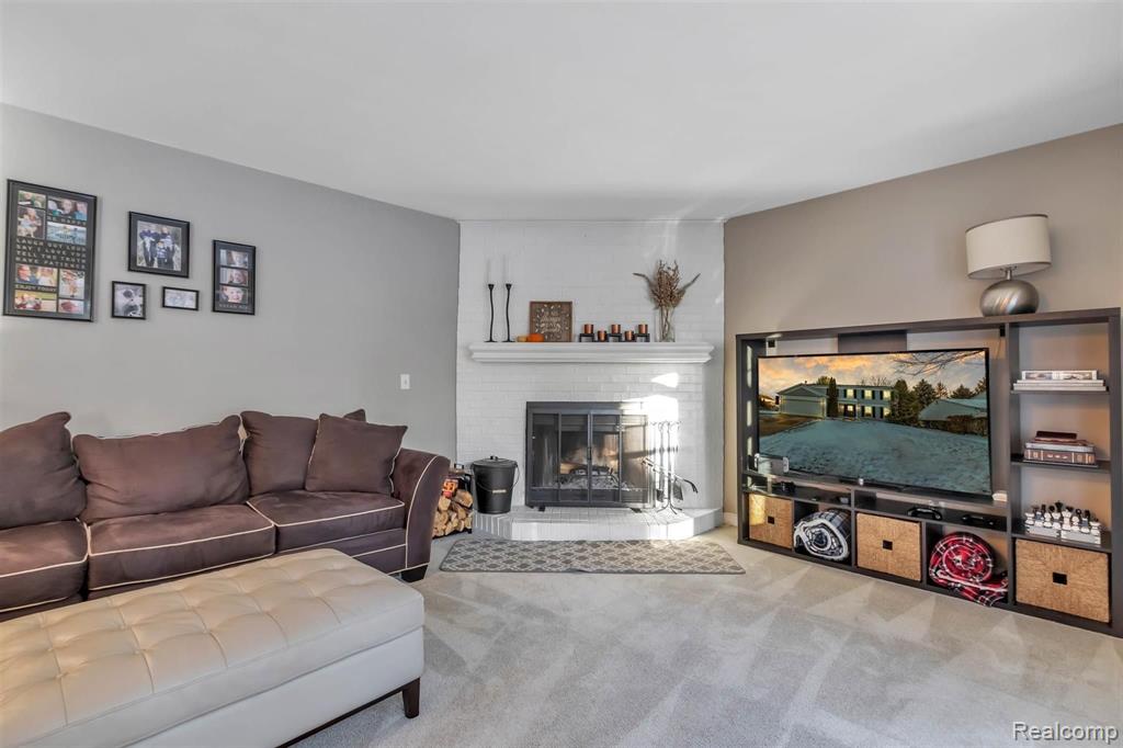 462 Whitney Drive Rochester Hills, MI 48307 - Photo 15 of 49