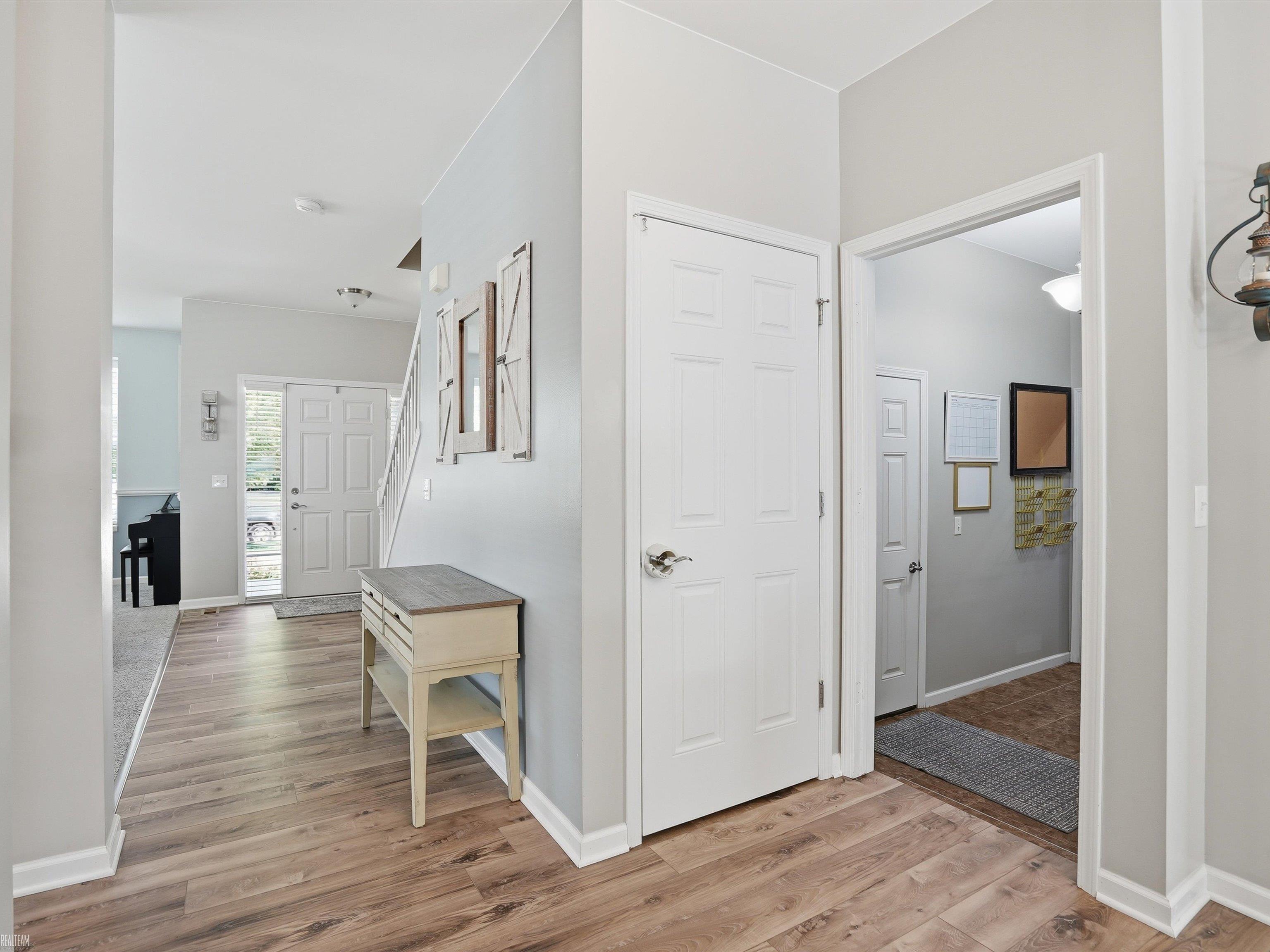22326 Homestead Drive Macomb, MI 48044 - Photo 7 of 75