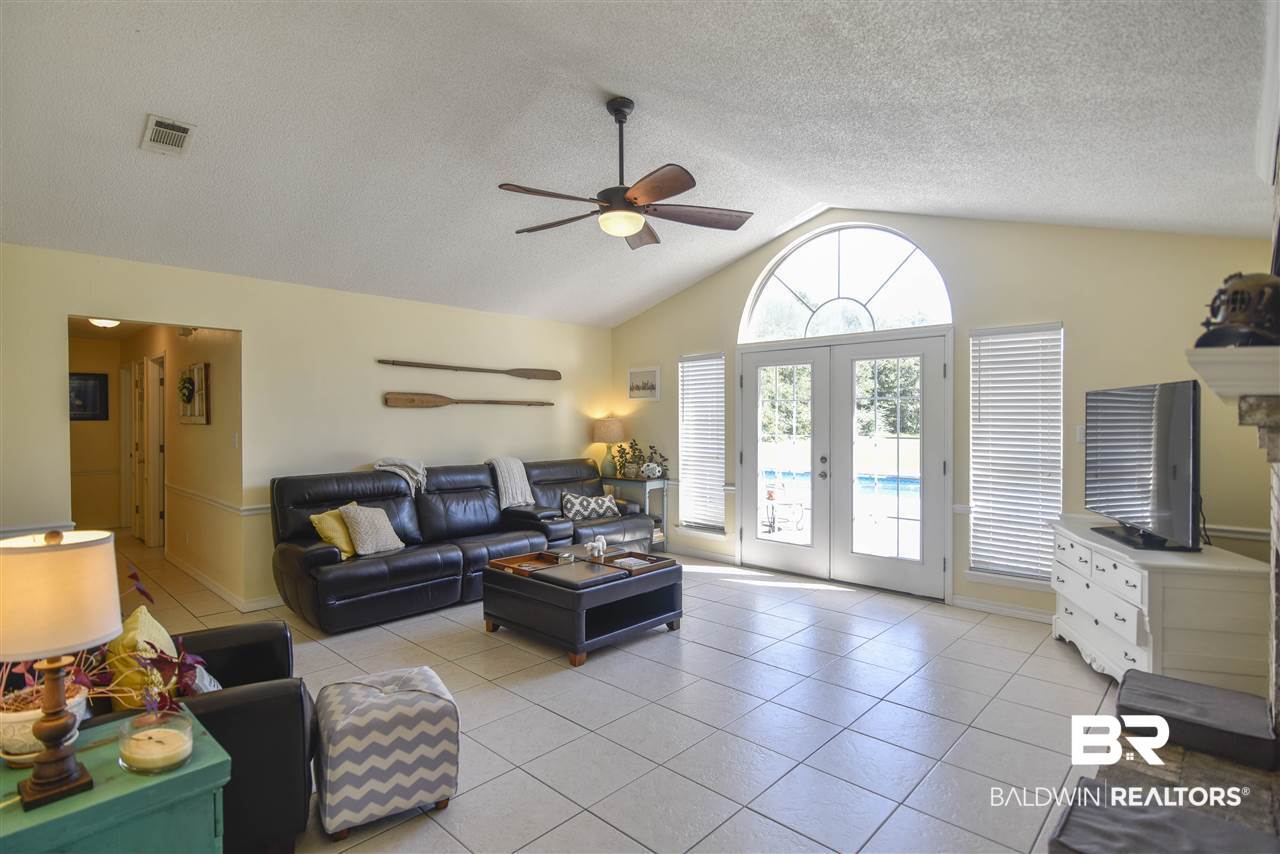 18525 Kendrick Road Robertsdale, AL 36567 - Photo 20 of 36