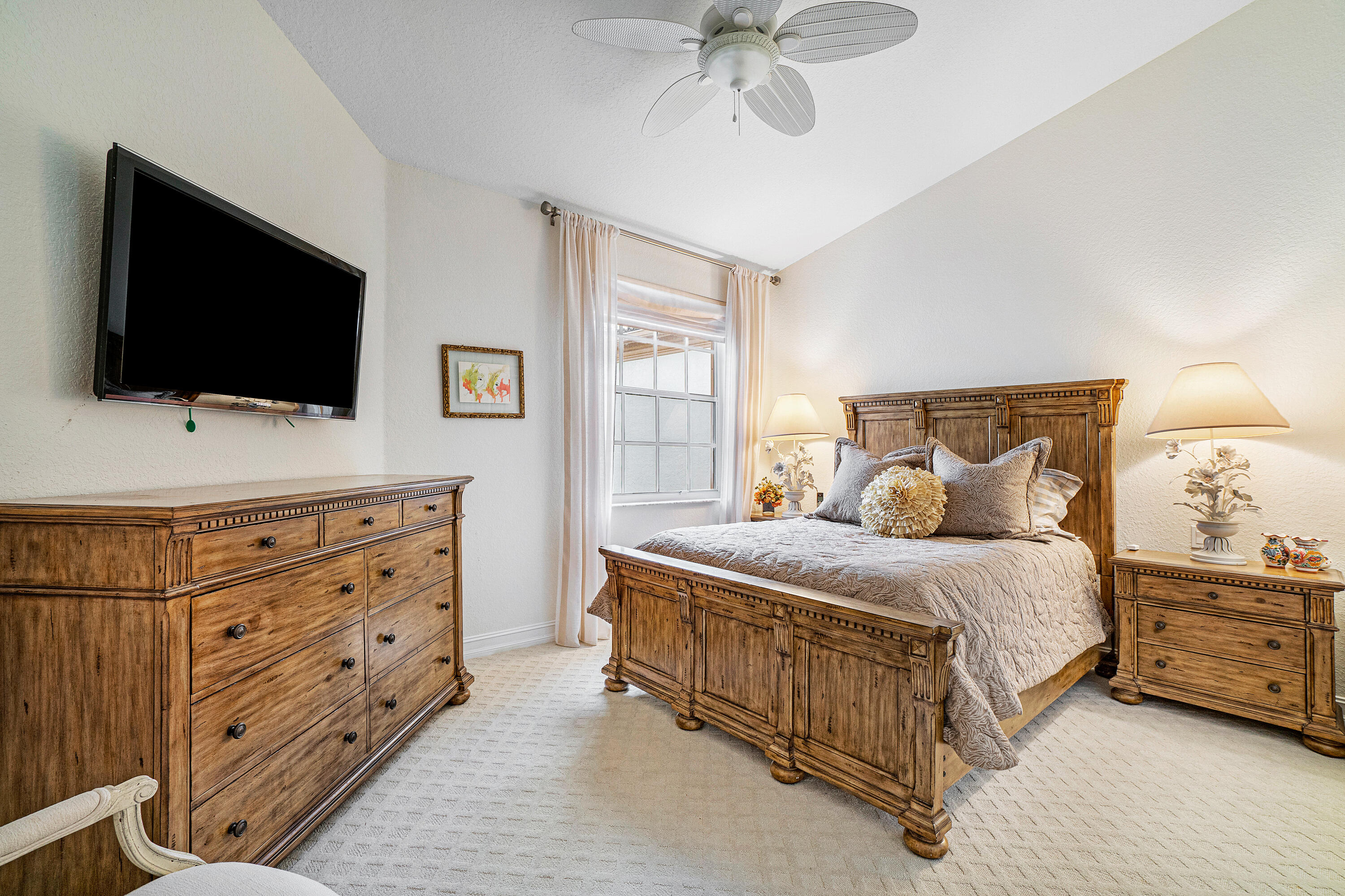 6160 Island Bend, Unit D Boca Raton, FL 33496 - Photo 16 of 25 Second Bedroom