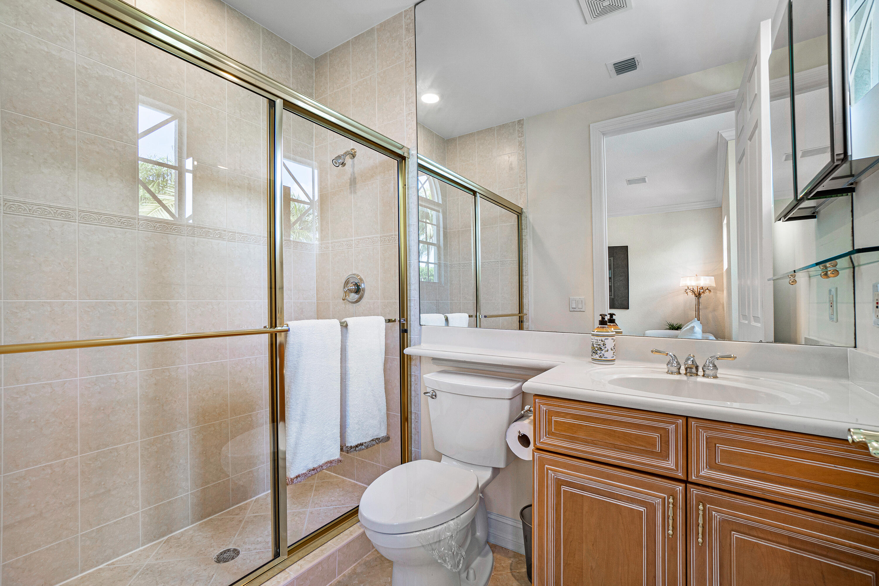 6160 Island Bend, Unit D Boca Raton, FL 33496 - Photo 20 of 25 Third Bath