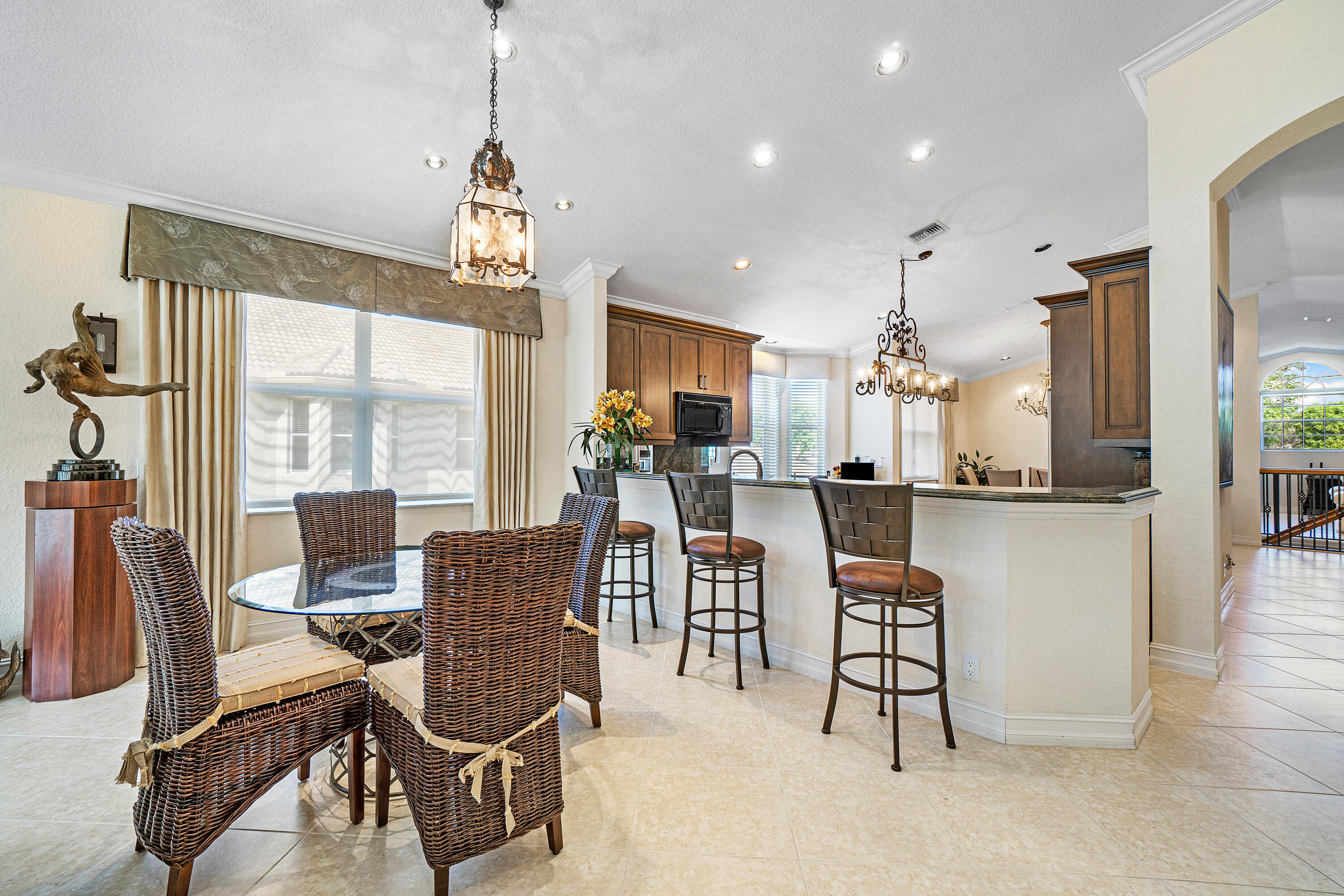 6160 Island Bend, Unit D Boca Raton, FL 33496 - Photo 5 of 25 Eat-In Kitchen