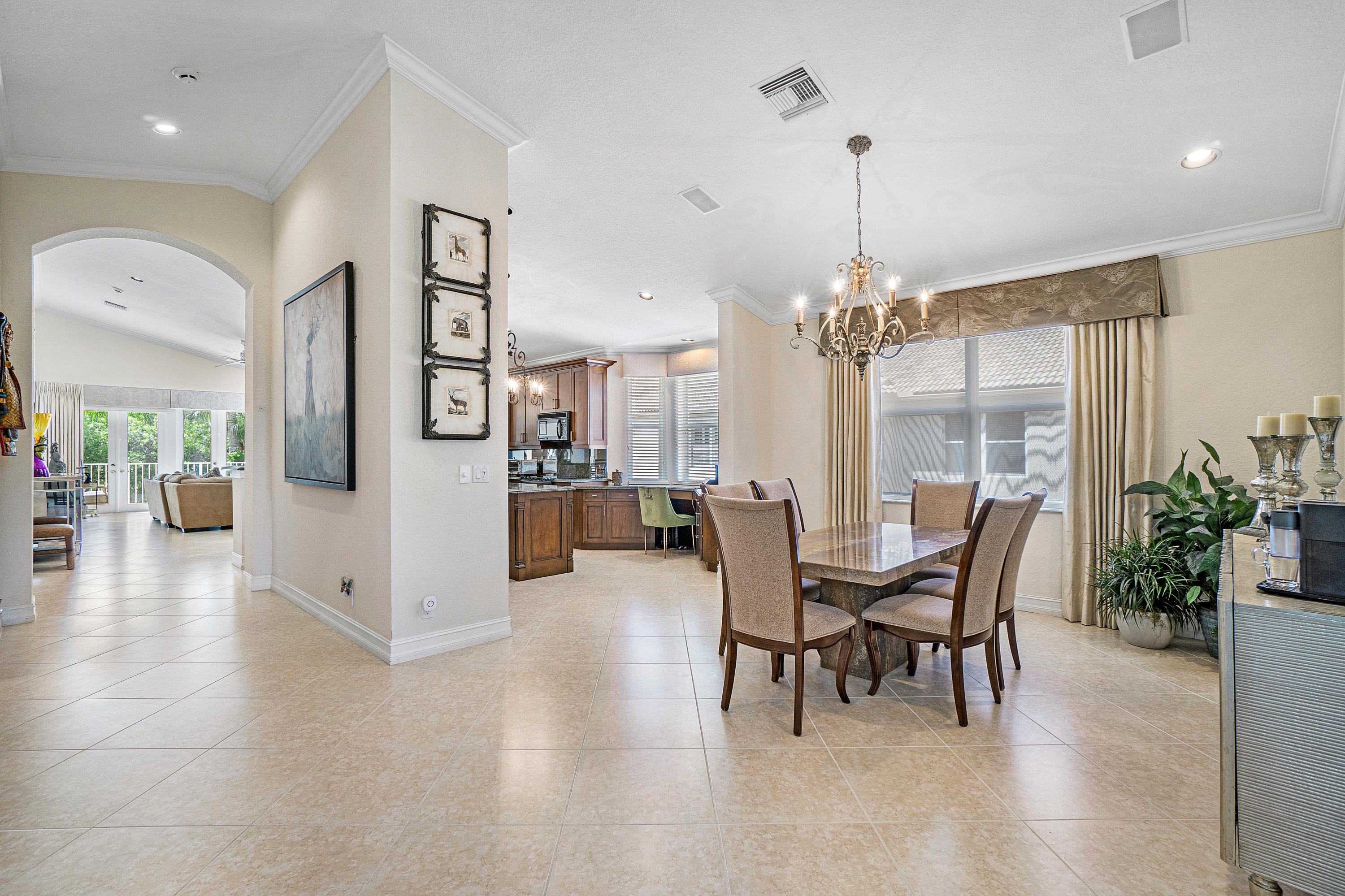 6160 Island Bend, Unit D Boca Raton, FL 33496 - Photo 10 of 25 Dining Room