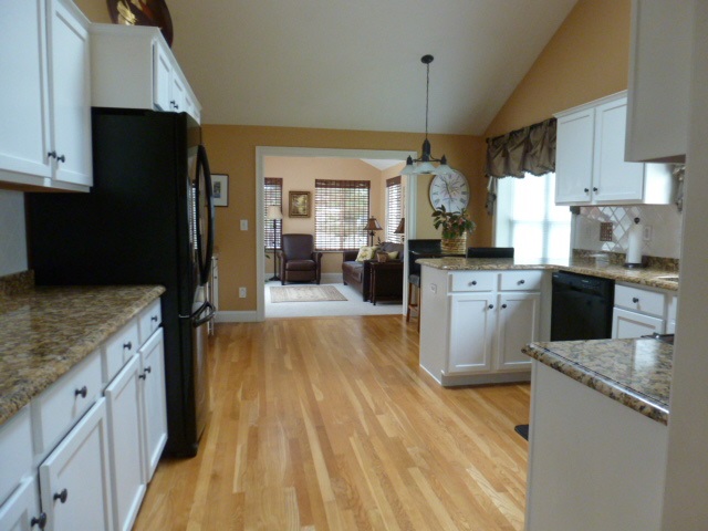 28 Hampton Meadows Hampton, NH 03842 - Photo 9 of 27 Gallery Image 9