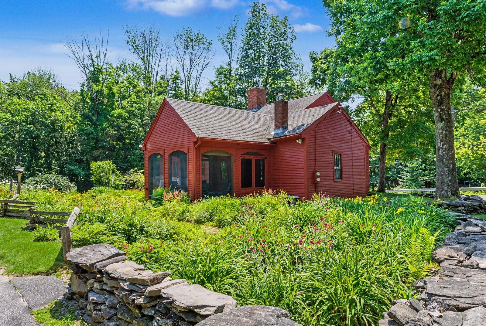 16 Perkins Road Londonderry, NH 03053 - Photo 7 of 43