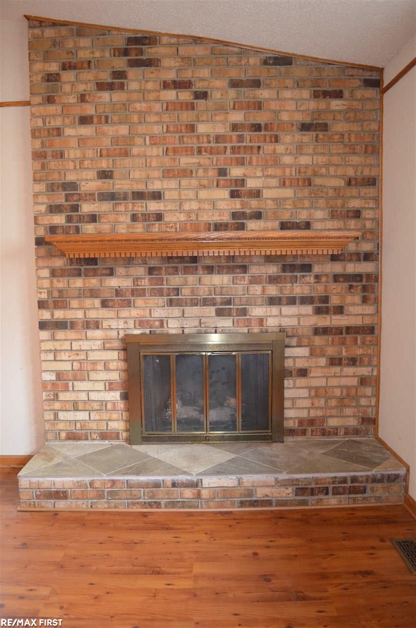 48141 Walden Road Macomb, MI 48044 - Photo 17 of 48