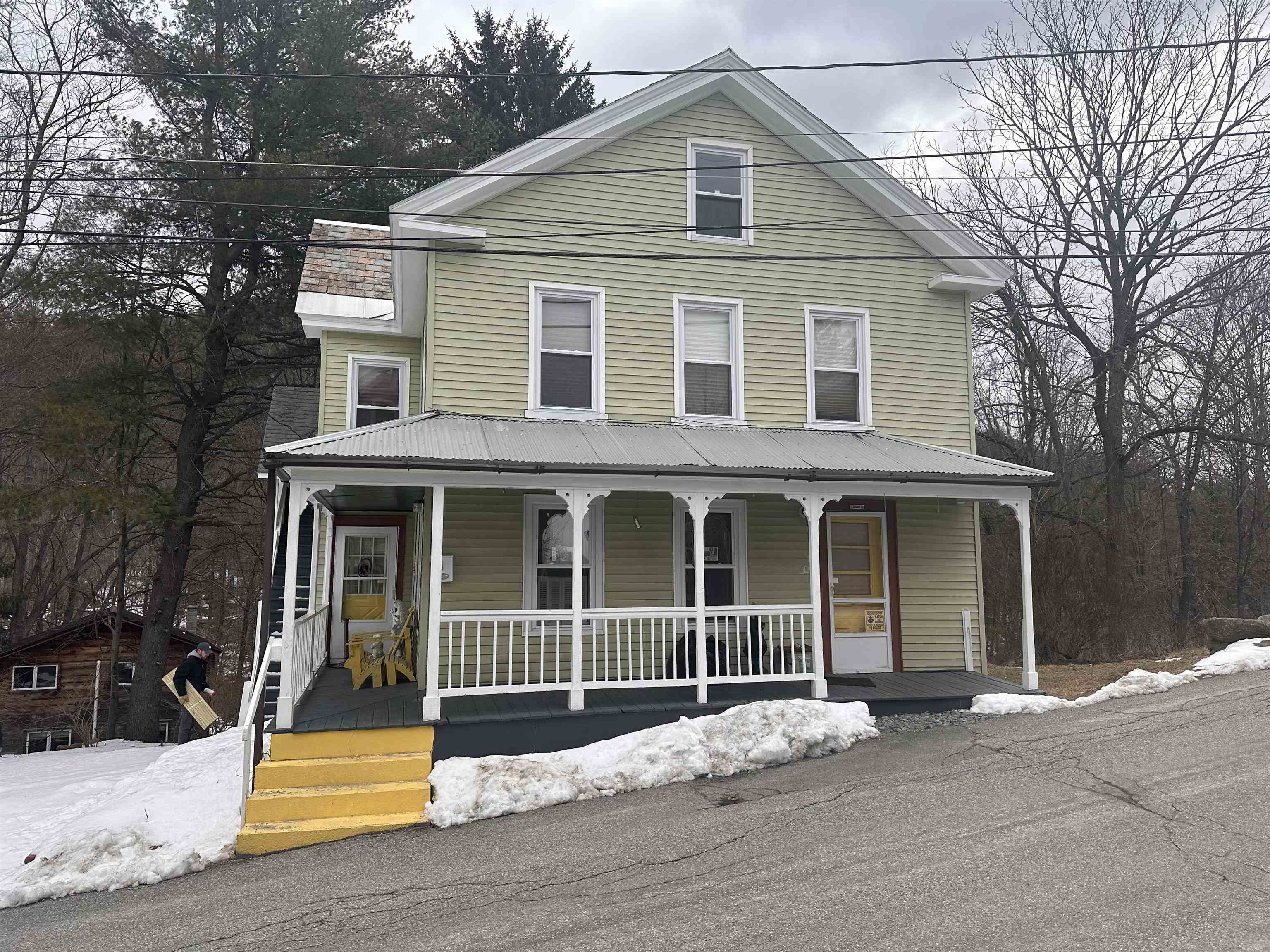 4 High Street Winchester, NH 03470 - Photo 1 of 2