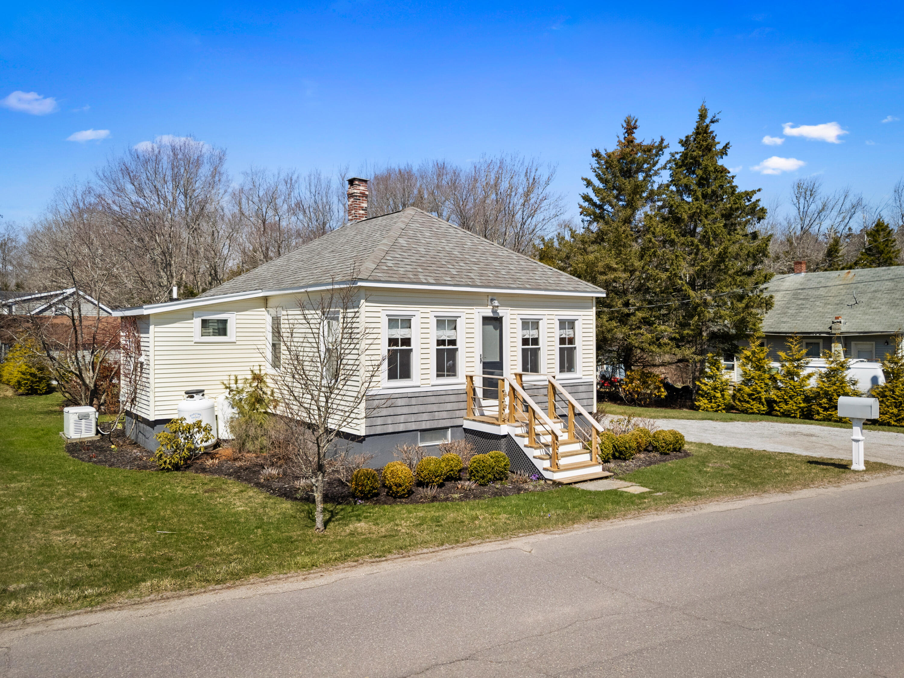 257 Clark Island Road Spruce Head, ME 04859 - Photo 20 of 33 DJI_20260414112056_0397_D (1)
