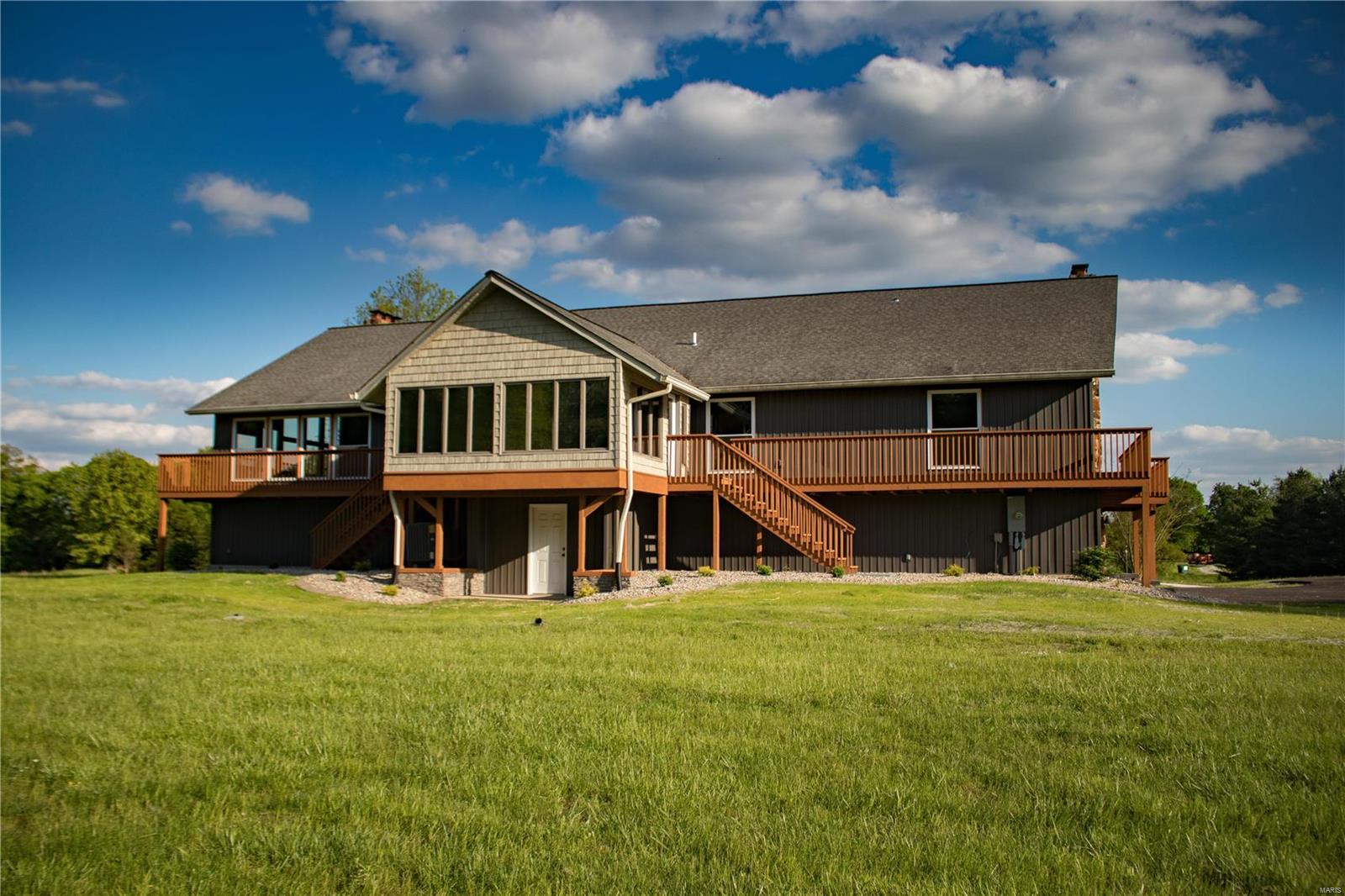 4606 Floraville Road Millstadt, IL 62260 - Photo 3 of 98