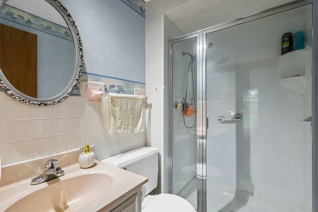 $299,900 | 2841 East Pine Drive, Crete, IL 60417