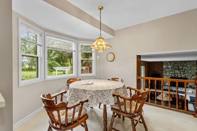 $299,900 | 2841 East Pine Drive, Crete, IL 60417