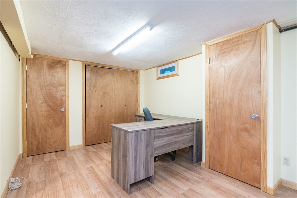 73 Catalpa Terrace Springfield, MA 01119 - Photo 26 of 31